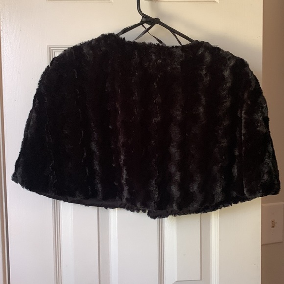 Glamour shawl - Picture 2 of 7